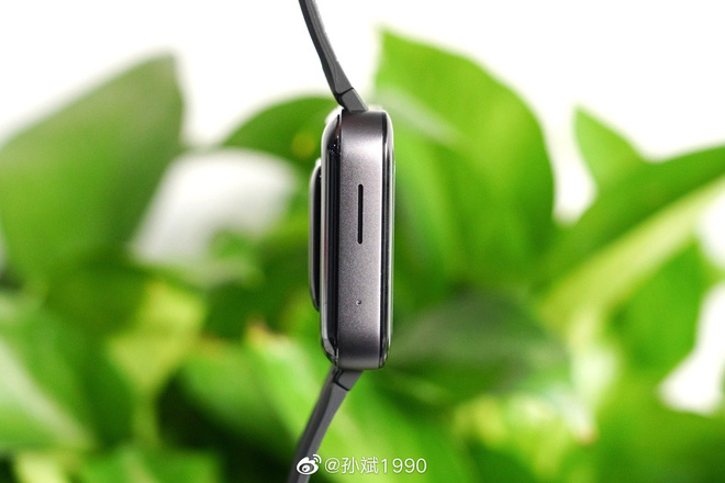 Cận cảnh Xiaomi Mi Watch: Bản sao giá rẻ của Apple Watch - Ảnh 6. Cận cảnh Xiaomi Mi Watch: Bản sao giá rẻ của Apple Watch - Ảnh 6.